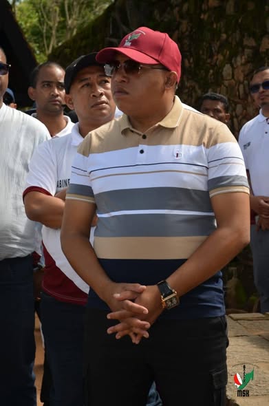 FITSIDIHANA NY VOHITRA AMBOHIMANGA : OMENA TOMBONY KOKOA NY MALAGASY