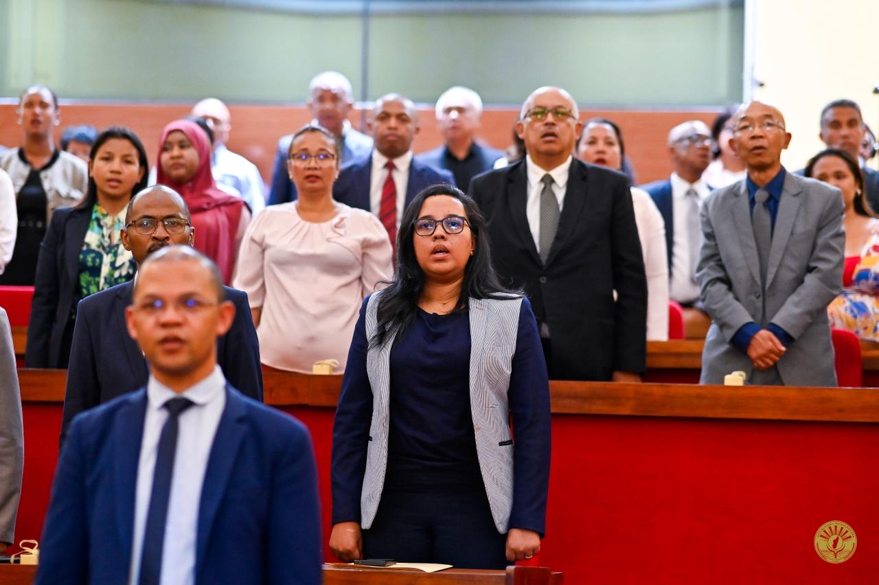 09 DESAMBRA 2025 | ANDRO IRAISAM-PIRENENA HIADIANA AMIN'NY KOLIKOLY , MINISITERAN'NY RAHARAHAM-BAHINY ANOSY.