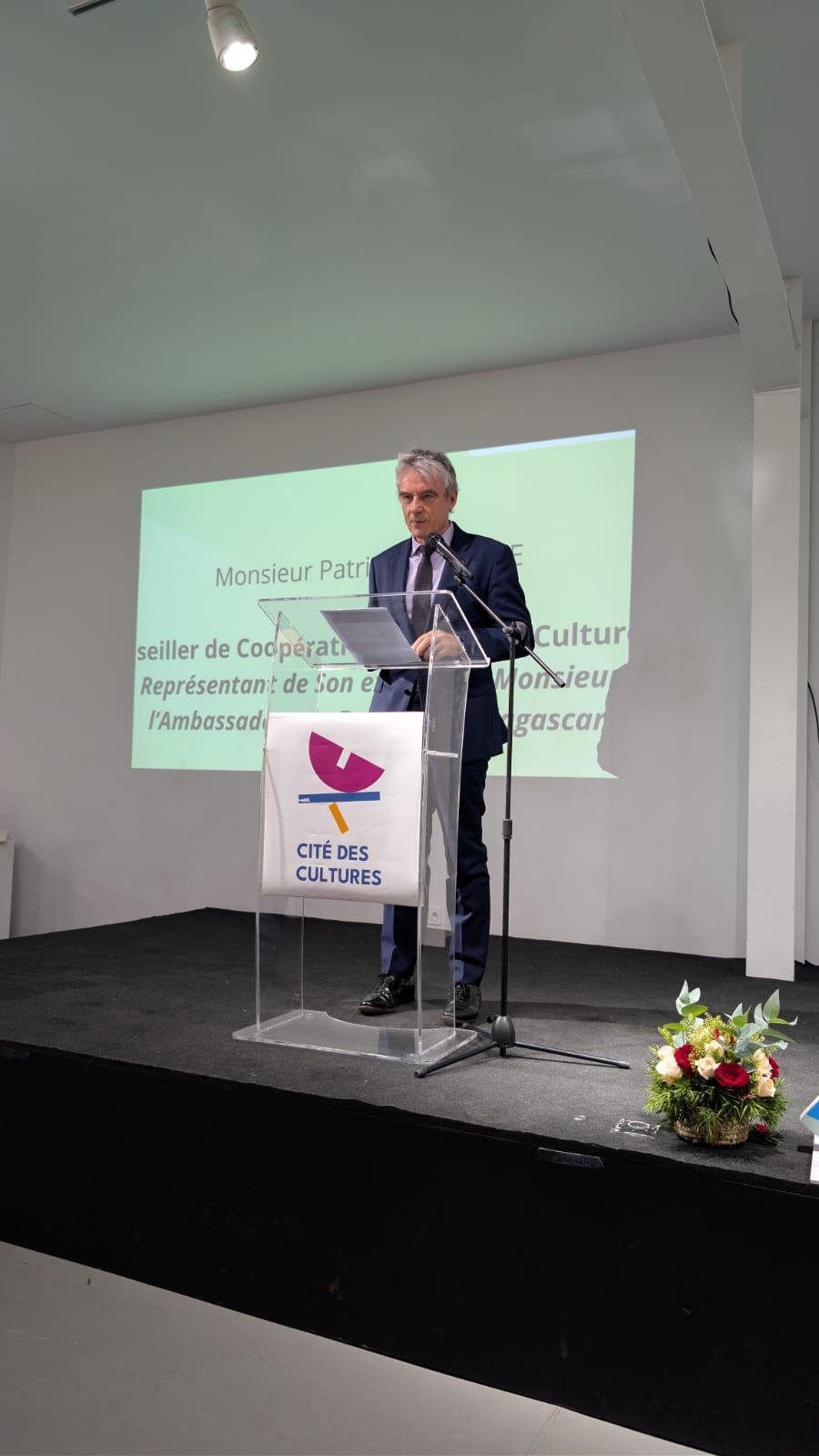 ANDRO NATOKANA HO AN'NY MPIROTSAKA AN-TSITRAPO FRANTSAY MIASA ETO MADAGASIKARA