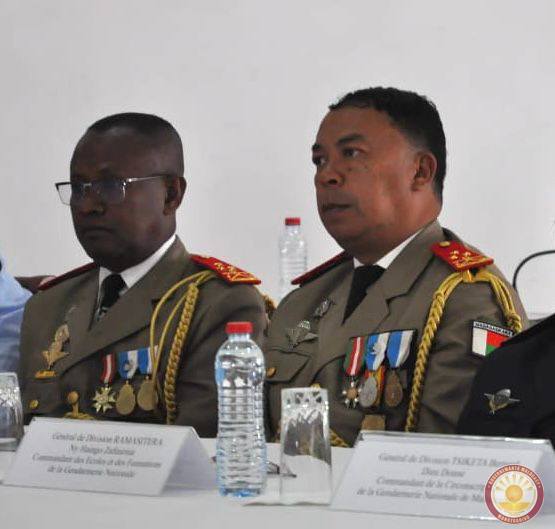 FIHAONANA ARAK’ASA TEO AMIN’NY PRAIMINISITRA SY IREO JENERALY NAHAZO FISONDROTANA TEO AMIN’NY LAHARAM-BONINAHITRA TAONA 2024