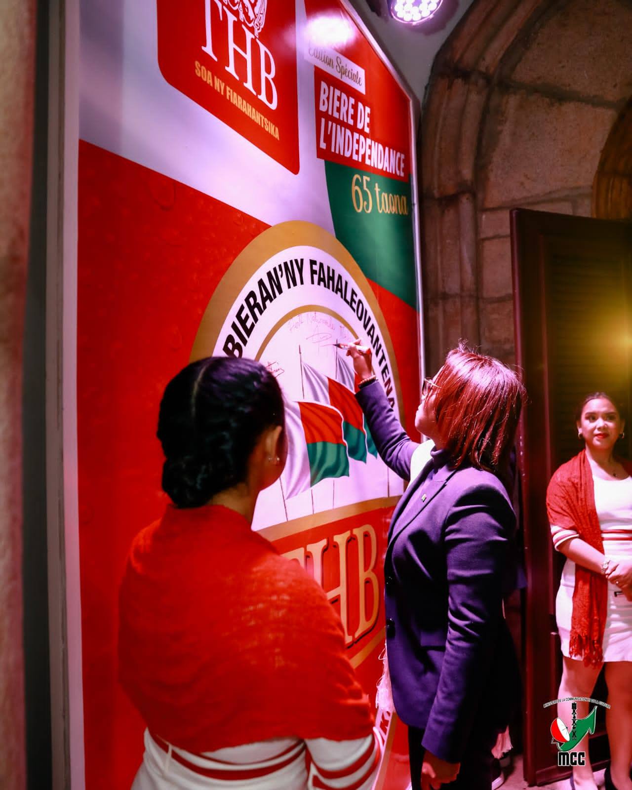 AO ANATIN' NY FANKALAZANA NY FAHA - 65 TAONA NIVERENAN' NY FAHALEOVANTENAN' I MADAGASIKARA