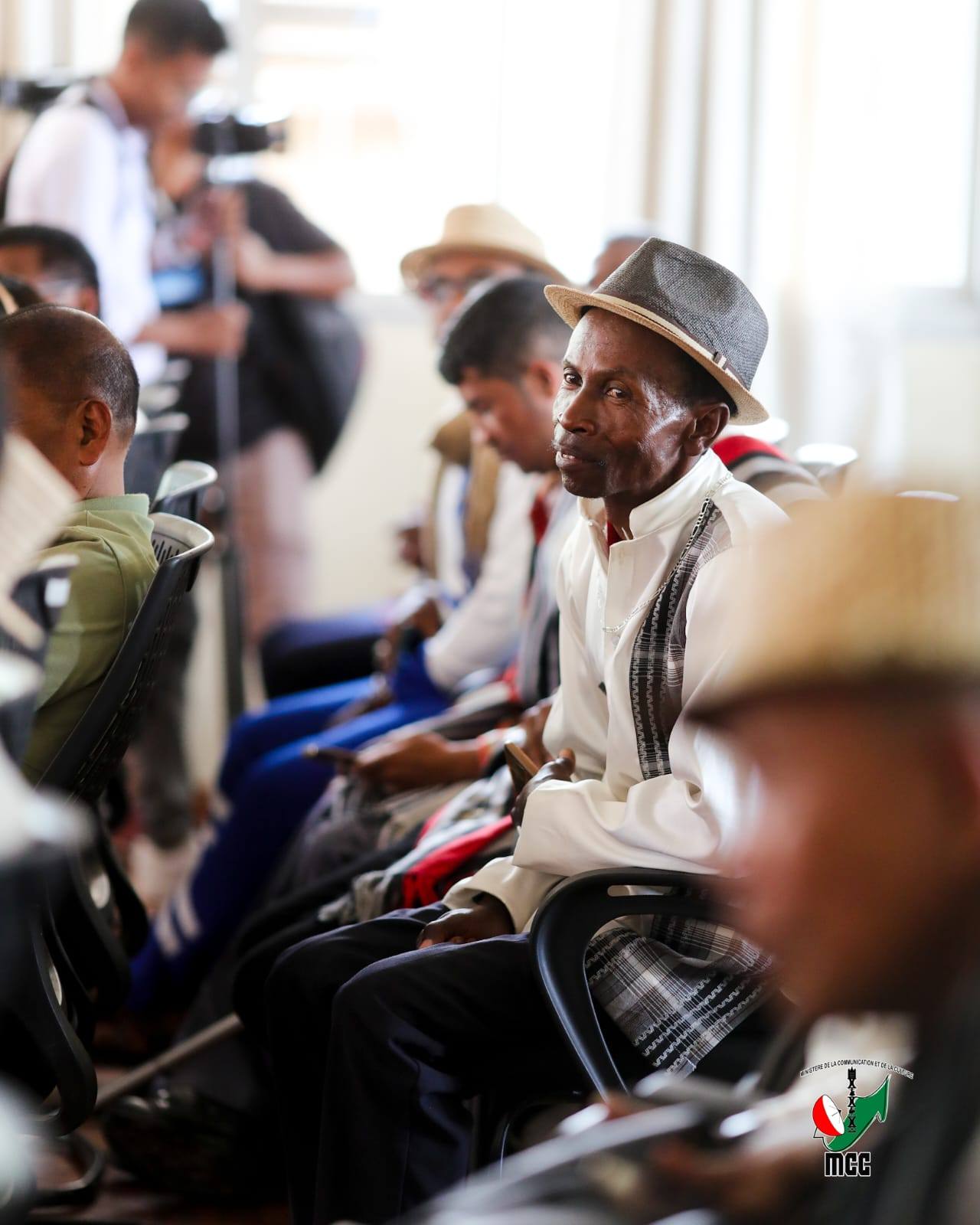 FANOKAFANA NY FAKAN-KEVITRA ARA-KOLONTSAINA