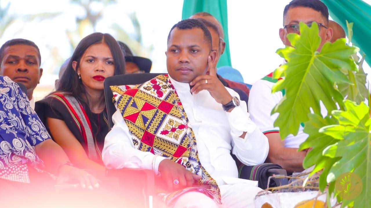 28 NOVAMBRA 2025 / FANOKAFANA AMIN' NY FOMBA OFISIALY NY VEZ'TIVAL ANDIANY FAHA SIVY, TOLIARA