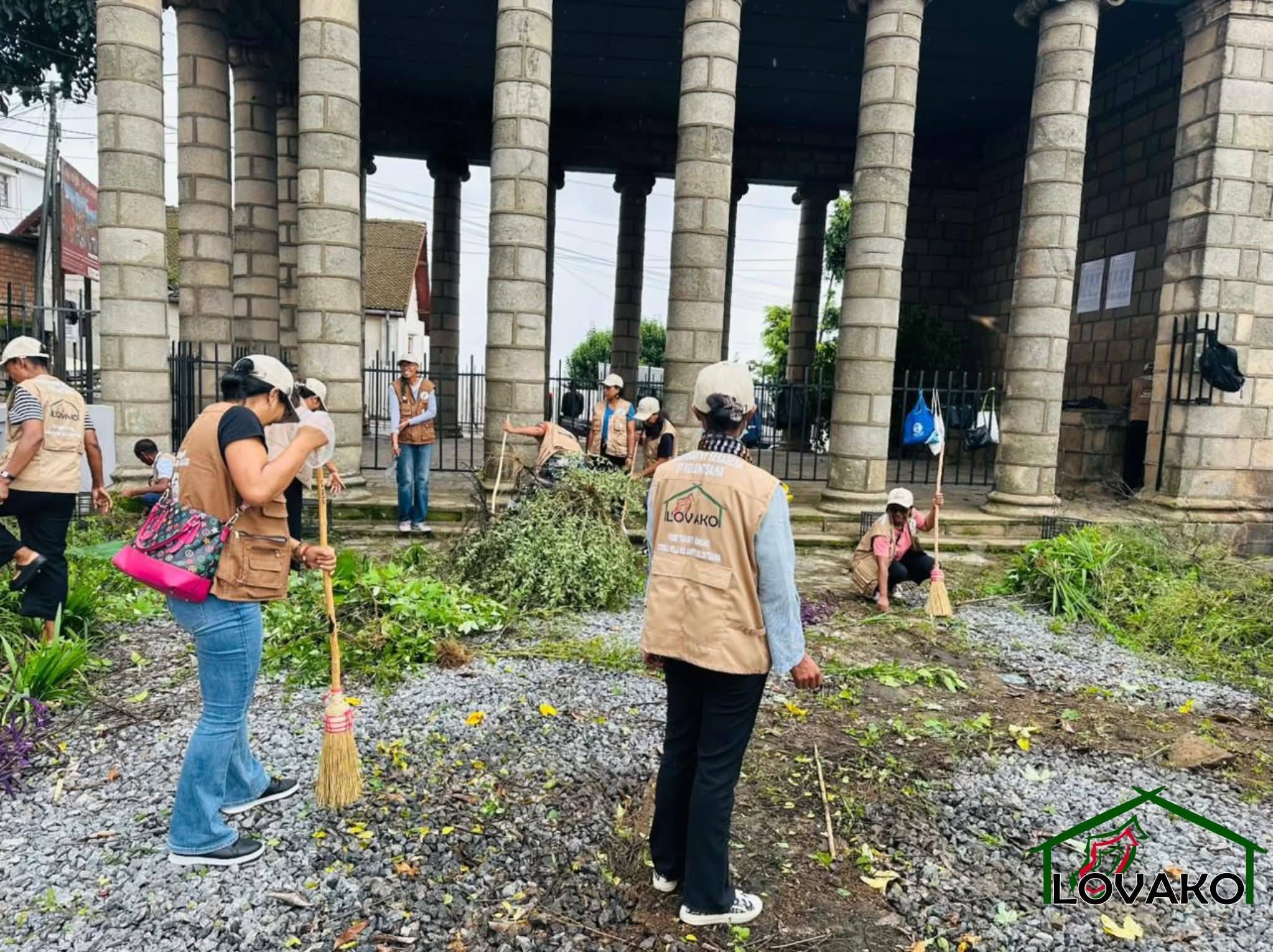 LAPAN' NY FITSARANA AMBATOFINANDRAHANA - HAREMBAKO-PIRENENA MIRAKITRA NY ELA