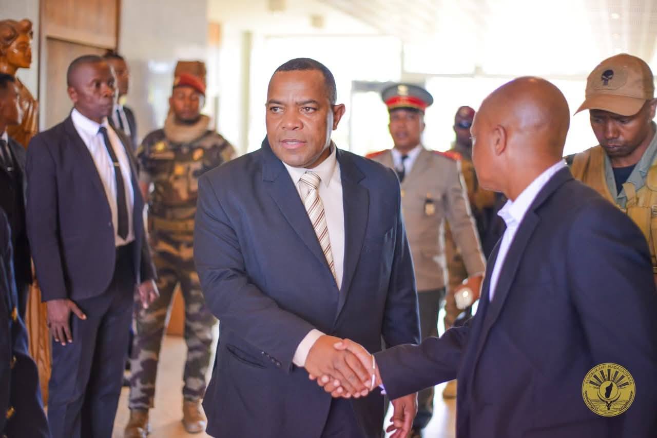 MIROSO AMIN' NY FANAVAOZANA IREO FITAOVANA ENTIN' NY TAFIKA MALAGASY MANATSARA NY ASANY NY FITONDRAM-PANJAKANA MALAGASY