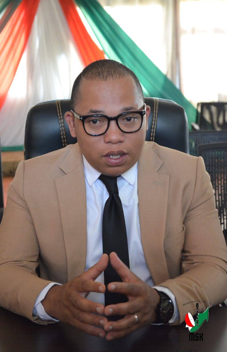 NY SAMY MPANAO GAWETY NO HITARIKA NY FANOHIZANA NY FAKAN-KEVITRA ISAM-PARITRA HO FANATSARANA NY LALANA MIFEHY NY SERASERA.