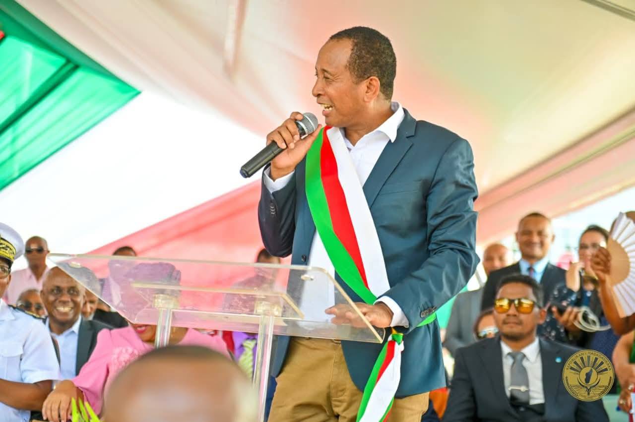 NIHAONA MIVANTANA TAMIN’NY VAHOAKAN’I TOAMASINA NY FILOHAN’NY FANAVAOWANA NY REPOBLIKA NIHAINO NY HETAHETAM-BAHOAKA SY NITONDRA VAHAOLANA