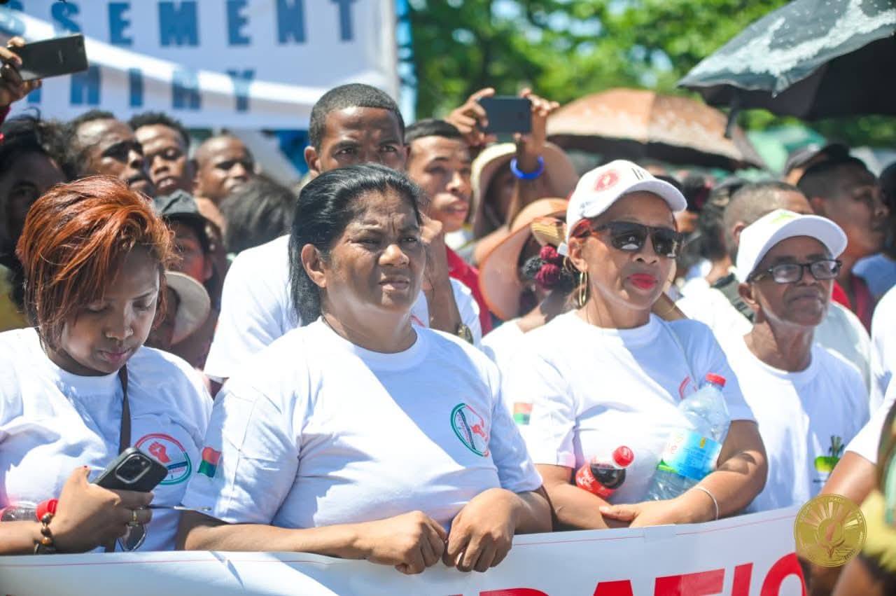 NIHAONA MIVANTANA TAMIN’NY VAHOAKAN’I TOAMASINA NY FILOHAN’NY FANAVAOWANA NY REPOBLIKA NIHAINO NY HETAHETAM-BAHOAKA SY NITONDRA VAHAOLANA