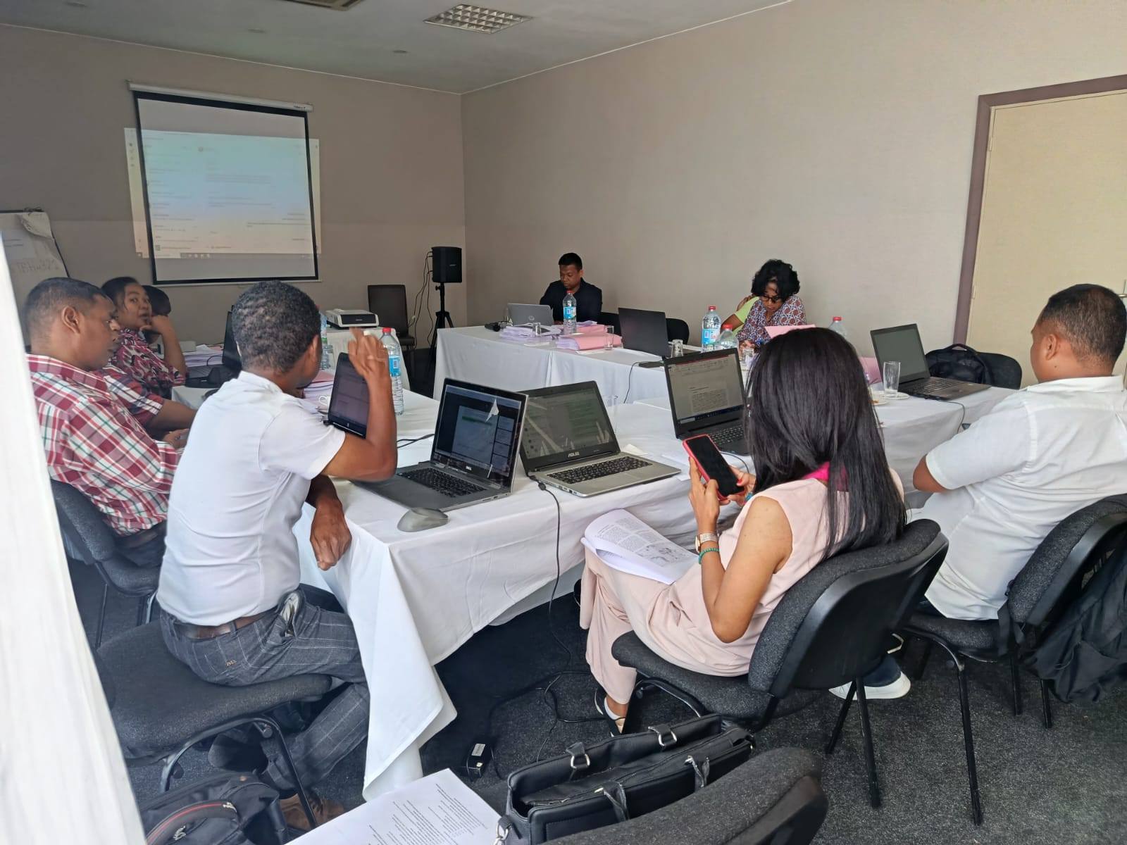 MPAHAY SY TEKNISIANA MARO NO NIARA-NIFARIMBONA NANOMANA NY MISIONA KATOLIKA  AMBODIFOTATRA.