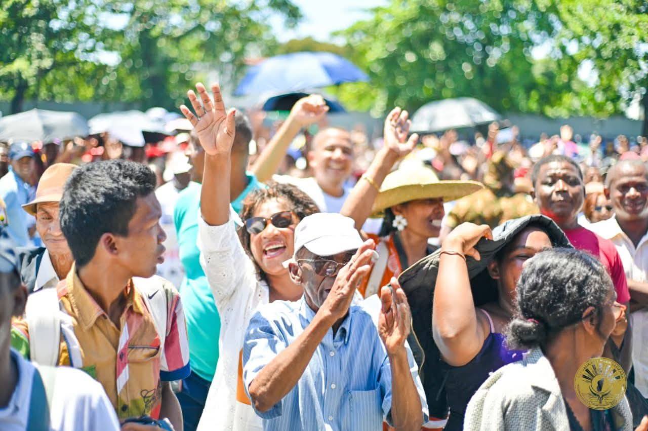 NIHAONA MIVANTANA TAMIN’NY VAHOAKAN’I TOAMASINA NY FILOHAN’NY FANAVAOWANA NY REPOBLIKA NIHAINO NY HETAHETAM-BAHOAKA SY NITONDRA VAHAOLANA