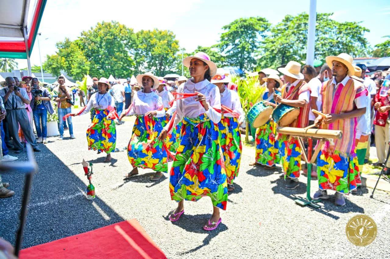 NIHAONA MIVANTANA TAMIN’NY VAHOAKAN’I TOAMASINA NY FILOHAN’NY FANAVAOWANA NY REPOBLIKA NIHAINO NY HETAHETAM-BAHOAKA SY NITONDRA VAHAOLANA