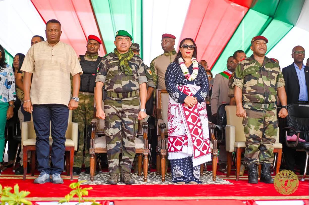 MIEZAKA MANAO FITONDRANA MAZAVA SY MADIO ISIKA HOY NY FILOHAN'NY FANAVAOZANA NY REPOBLIKAN'I MADAGASIKARA.