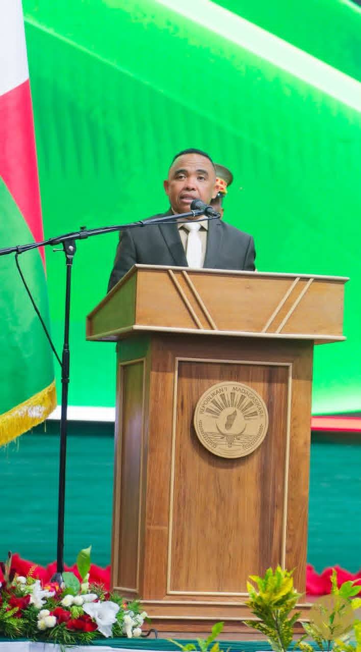 NITARIKA NY FIKAONANDOHAN’NY TAFIKIA NANOMBOKA ANDROANY NY FIHOHAN’NY FANAVAOZANA NY REPOBLIKAN’I MADAGASIKARA NIARAKA TAMIN’IREO MPANOLOTSAINA AVON’NY FANAVAOZANA