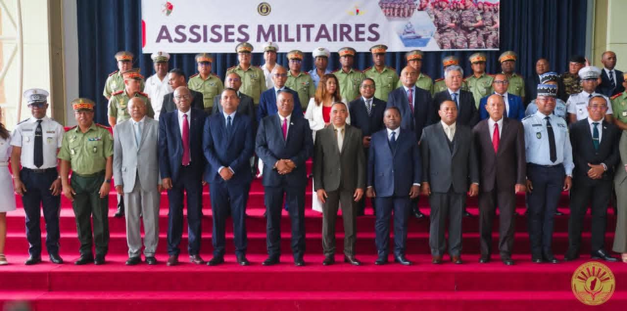 NITARIKA NY FIKAONANDOHAN’NY TAFIKIA NANOMBOKA ANDROANY NY FIHOHAN’NY FANAVAOZANA NY REPOBLIKAN’I MADAGASIKARA NIARAKA TAMIN’IREO MPANOLOTSAINA AVON’NY FANAVAOZANA