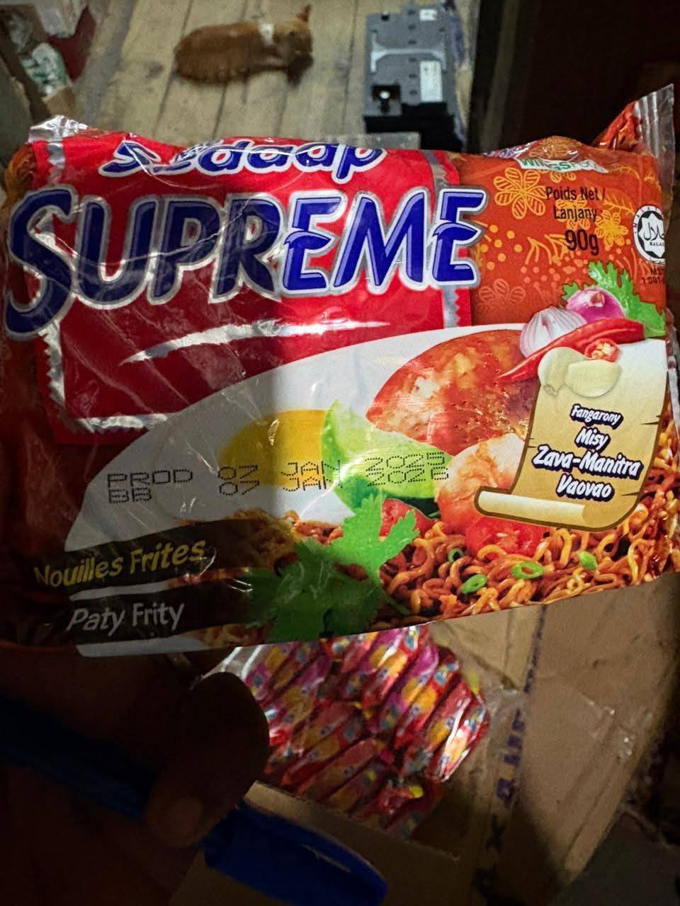 NOGIAZANA NY SAKAFO SY ENTANA LANY DATY TRATRA TAMINA TRANOMBAROTRA IRAY TAO TAOLAGNARO