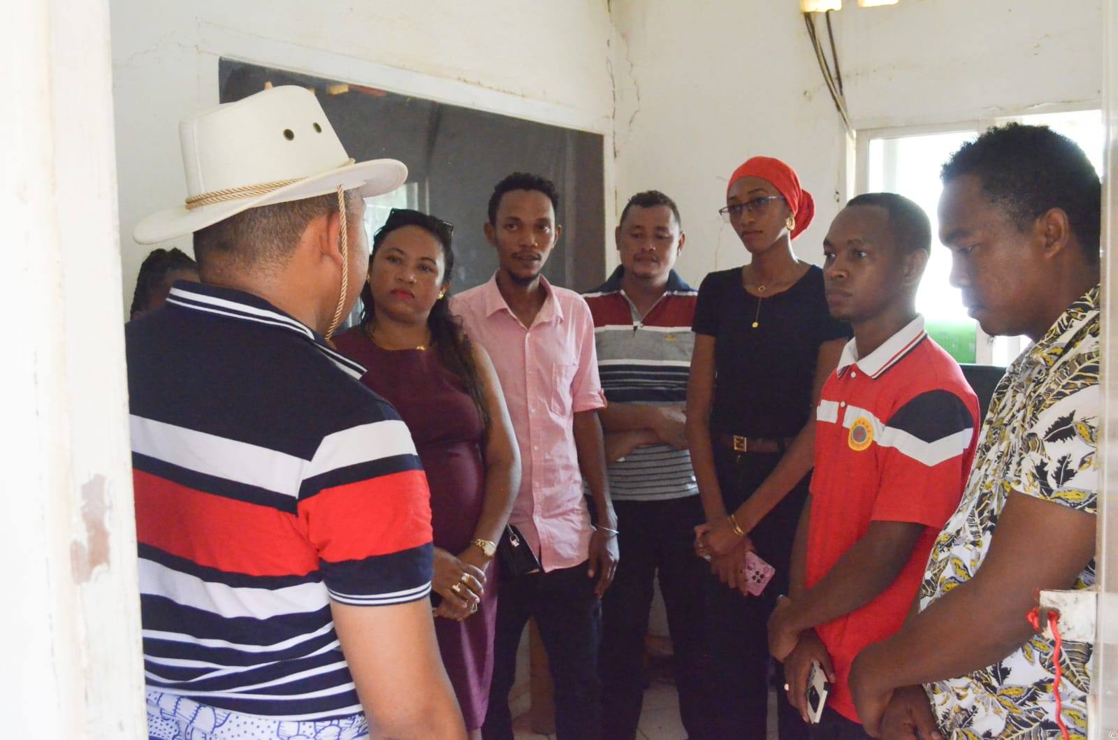 NY MINISITERAN'NY SERASERA SY NY KOLONTSAINA NO MIANTOKA NY FAMPITAM-BAOVAO HAINGANA SY NY VAOVAO TSY TAPAKA HO AN'NY MPIRAY TANINDRAZANA MANDRITRA NY FIATREHANA NY RIVODOZA FYTIA