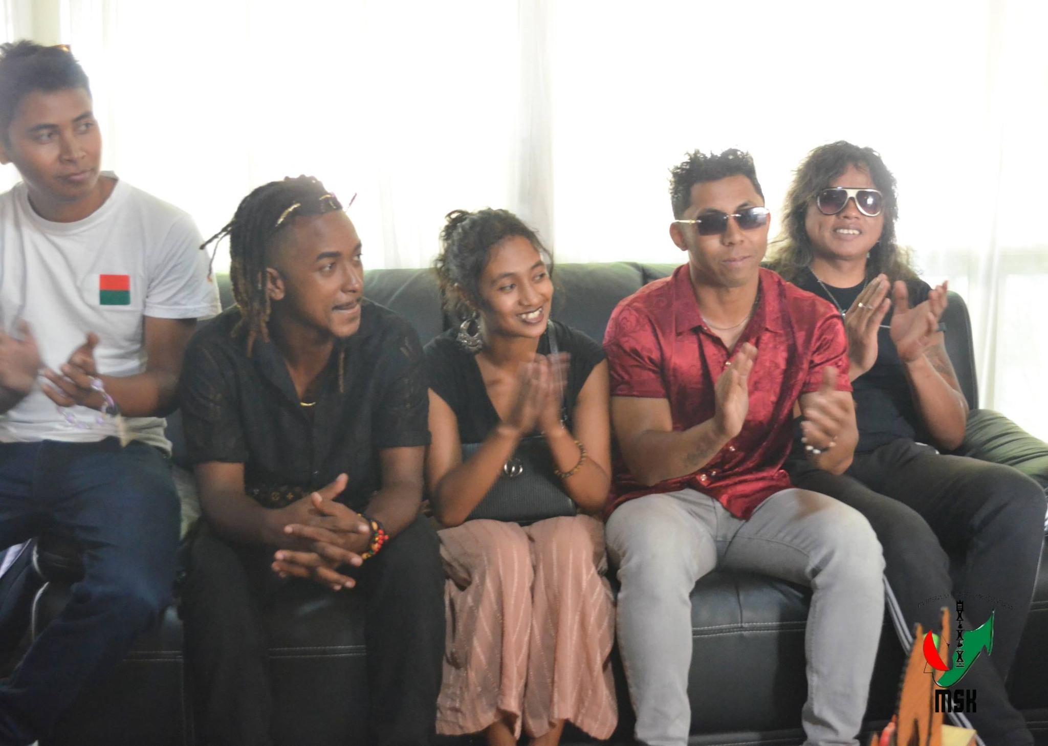 NAHAZO AMBOARA TAMIN’NY FIFANINANANA SEHO ARA-JAVA-KANTO NATAO TANY INDIA NY MALAGASY .