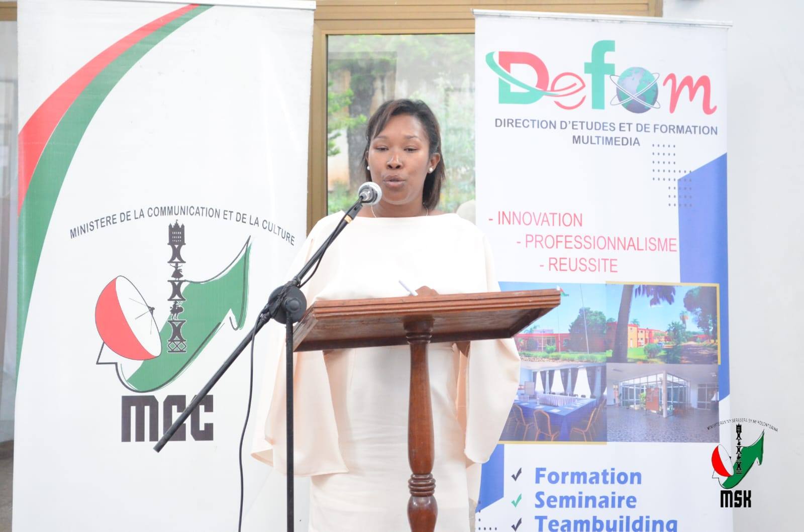 MITONDRA NY TRAIKEFANY, MIARA-MIENTANA AMIN’NY MINISITERAN’NY SERASERA SY NY KOLONTSAINA EO AMIN’NY LAFINY FAMPIOFANANA MOMBA NY SERASERA NY "𝗣𝗘𝗔𝗞"