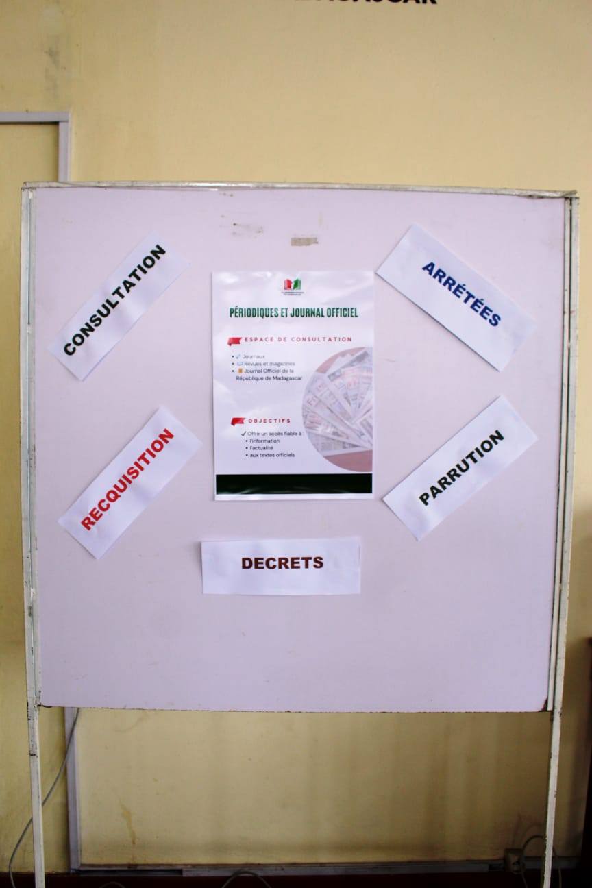 NAMPAHAFANTARIN' NY MINISTERAN' NY SERASERA SY NY KOLONTSAINA AN' IREO MPIANATRA NY ASA SY ANDRAIKITRY NY TRANOMBOKIM-PIRENENA