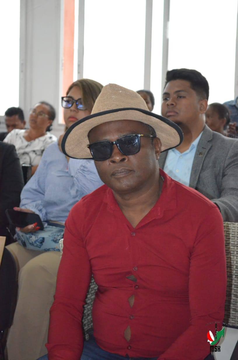 NANKASITRAHAN' IREO MPANAKANTO NY FANENDRENA NY TALEN' NY OMDA