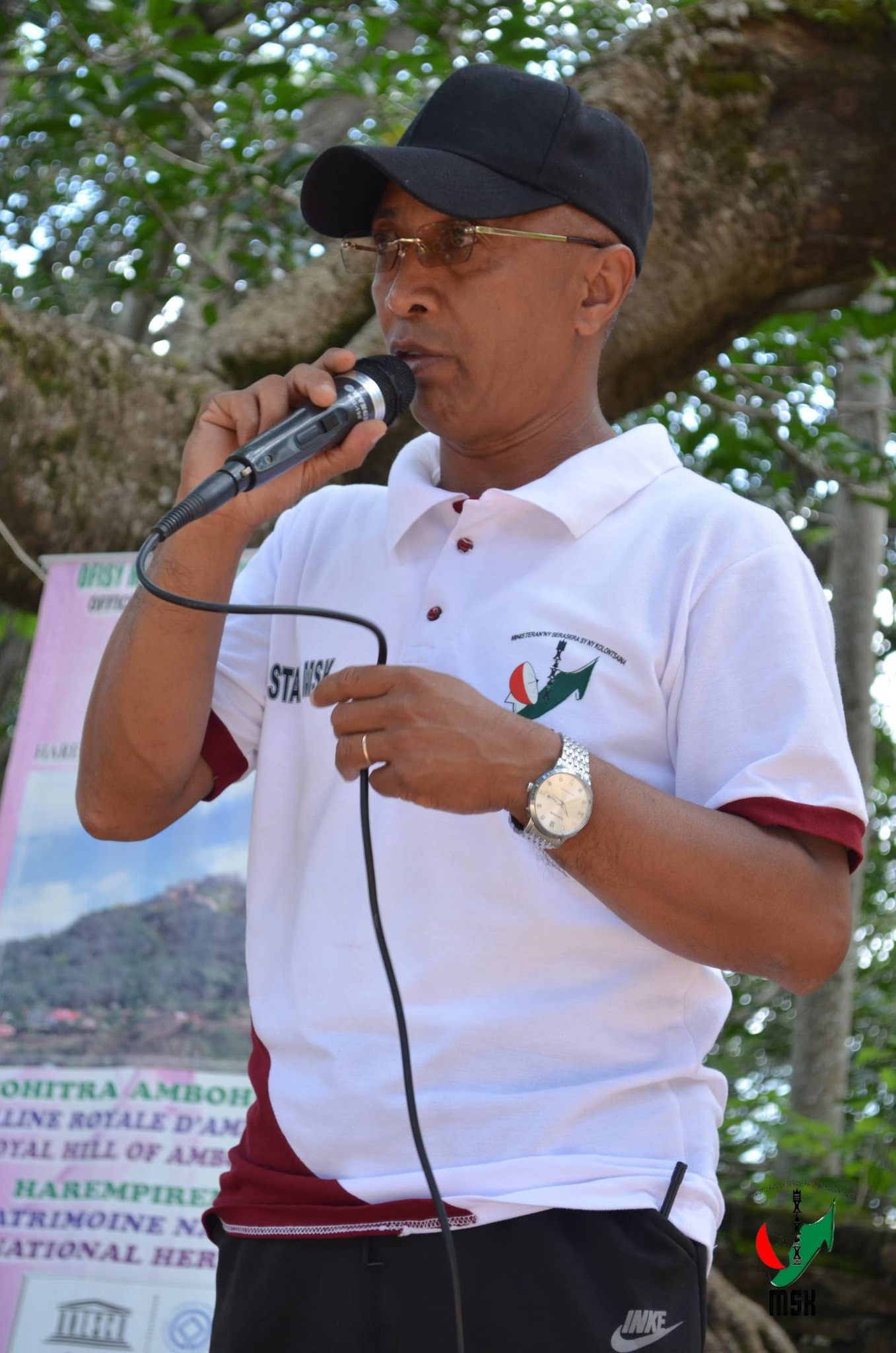 AVERINA HO VOHITRA MAITSO I AMBOHIMANGA ROVA