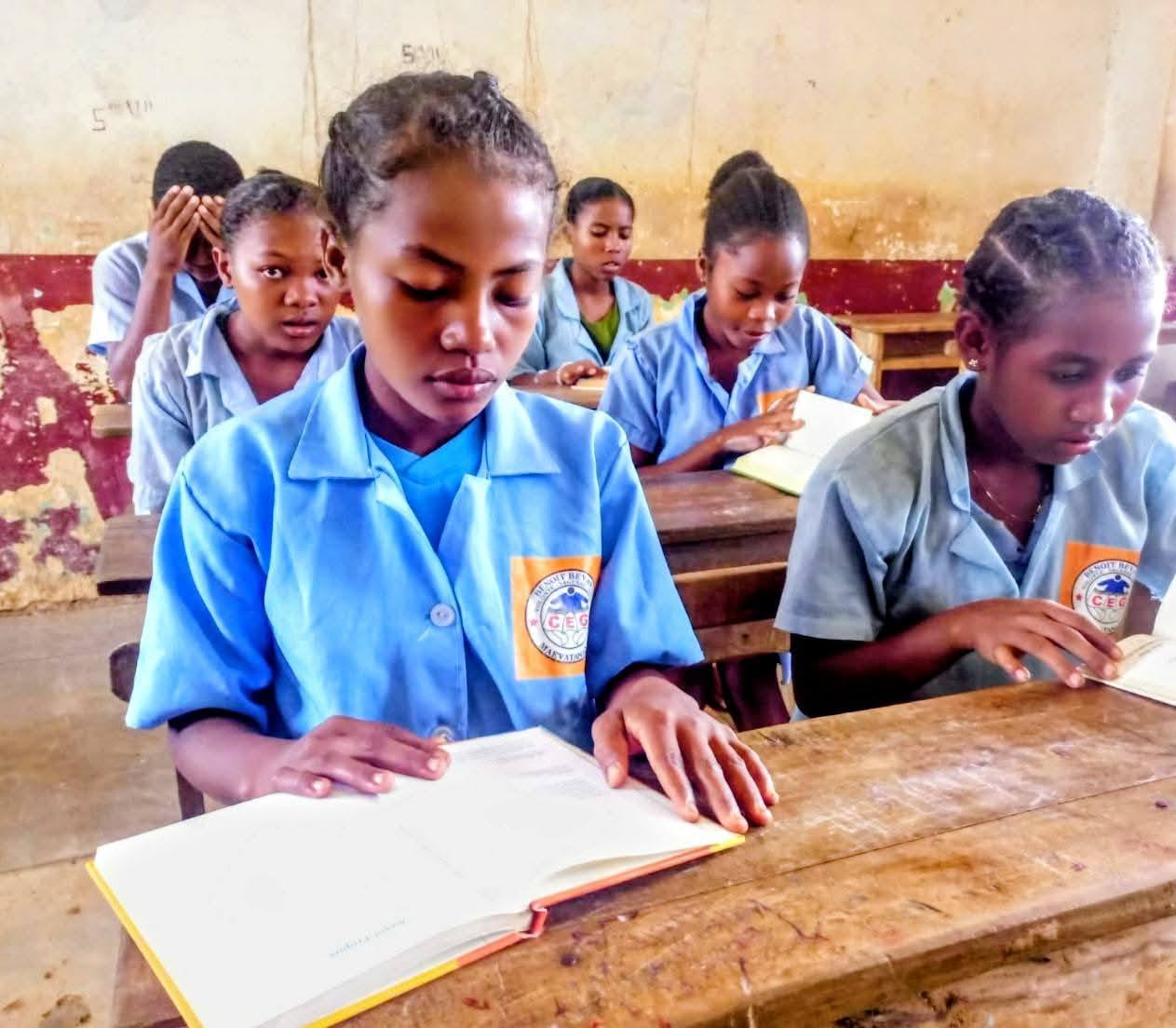 AKON'NY FANAMARIHANA NY ANDRO IRAISAM-PIRENENA HO AN'NY TENINDRENY, 21 FEBROARY 2026  "TIA NY TENINDRENY, MANANDRATRA NY TANINDRAZANA"  FITALEAVAM-PARITRY NY SERA SERA SY NY KOLONTSAINA ANALAMANGA