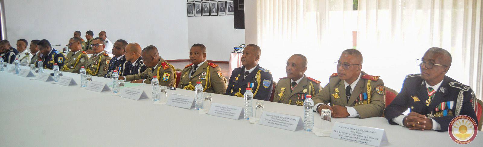 FIHAONANA ARAK’ASA TEO AMIN’NY PRAIMINISITRA SY IREO JENERALY NAHAZO FISONDROTANA TEO AMIN’NY LAHARAM-BONINAHITRA TAONA 2024