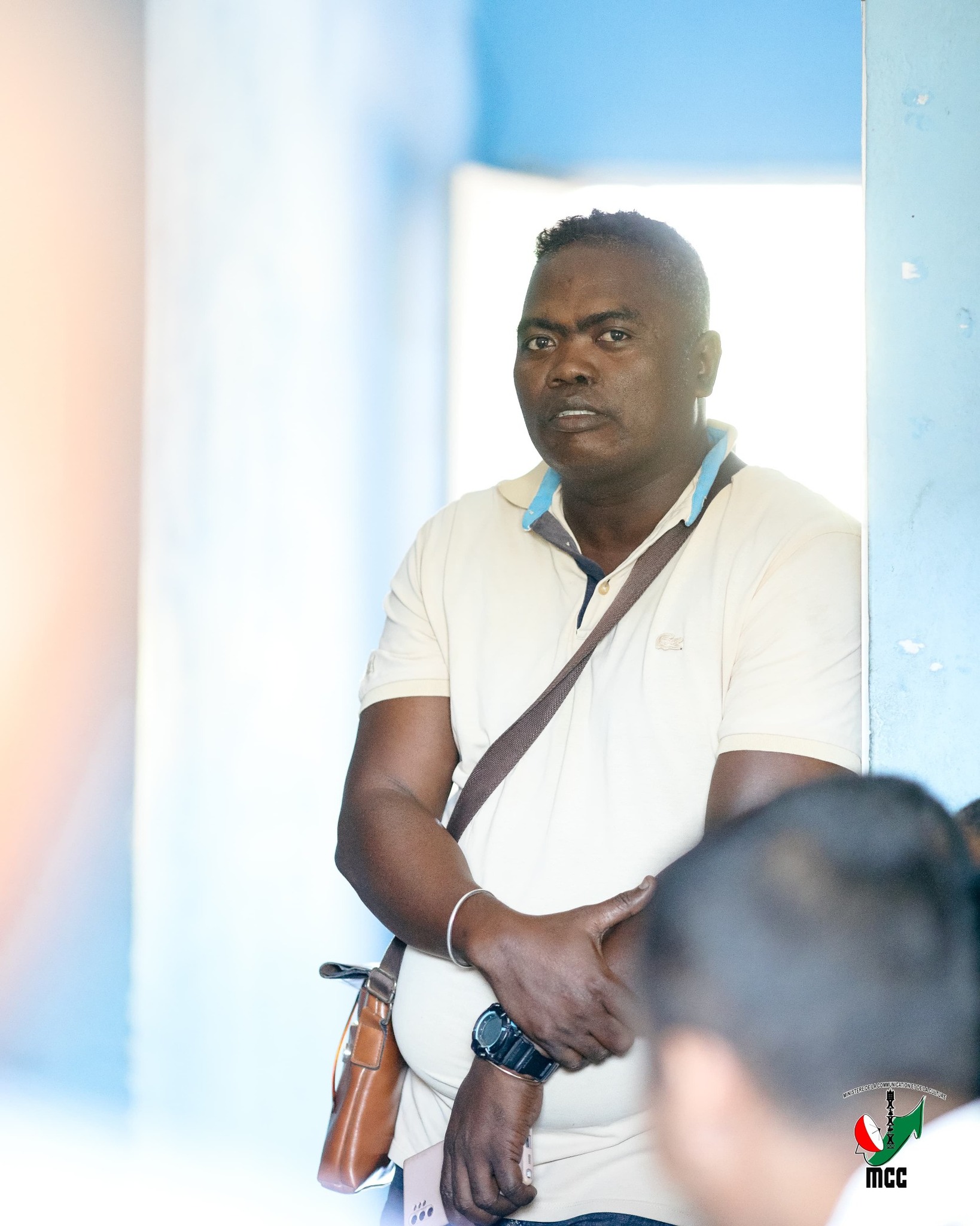 Andry voalohany : FAMPIROBOROBOANA NY MAHA OLONA