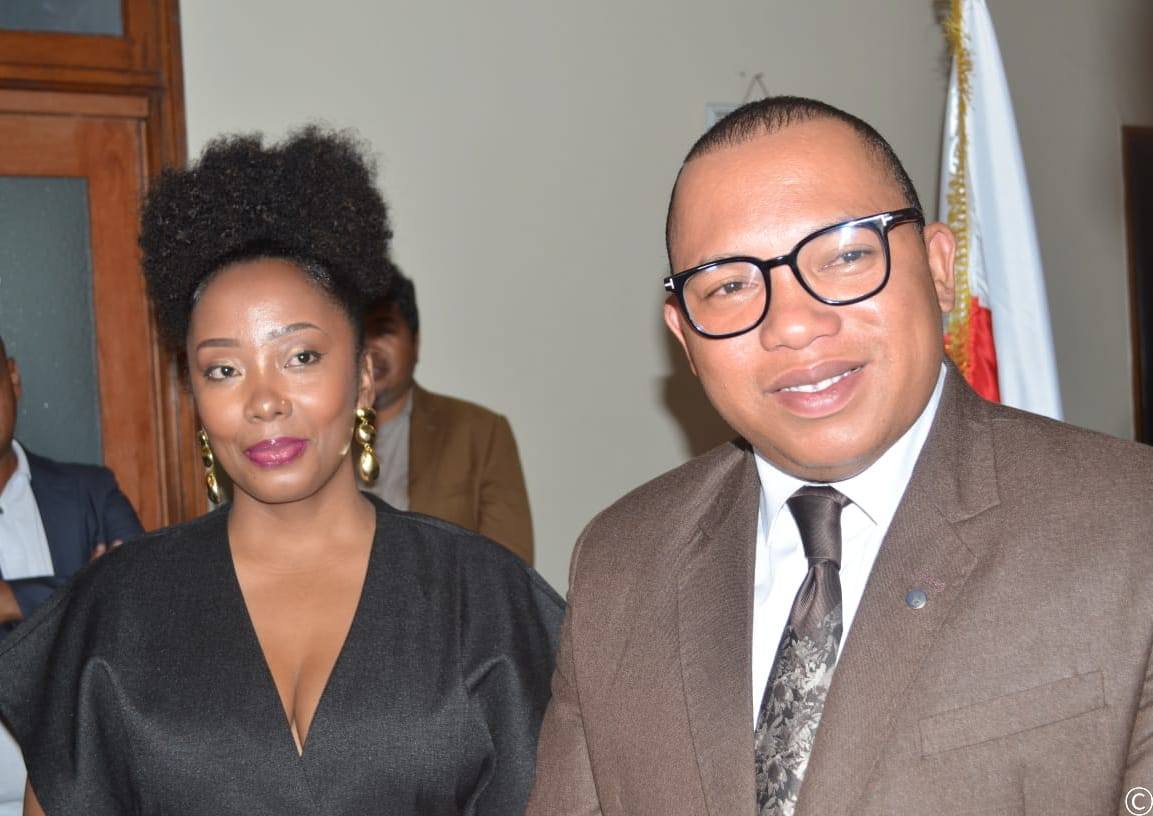 NAHABABO NY MPIFIDY NY HIRAN' I DENISE " MATOKY ZAGNAHARY "