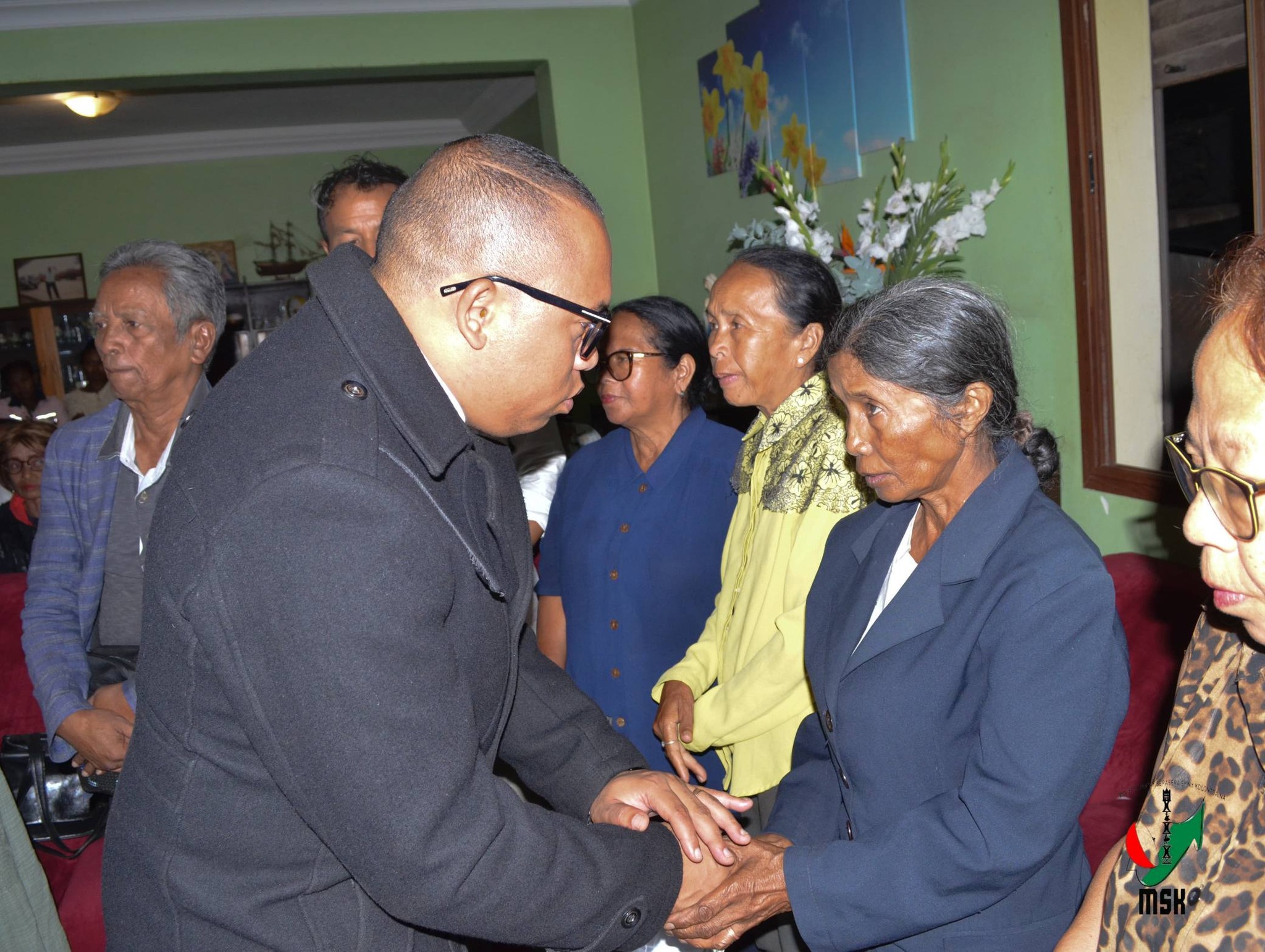 ZOKY NITARI-DALANA SY NAMPIANATRA MPANAO GAZETY MARO I ANNICK RAHERIMANANA, MPANAO GAZETY