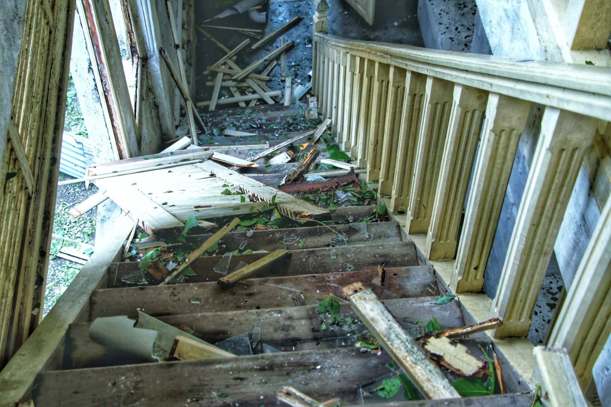 HANAO ASA FANARENANA MAIKA NY MOZEA VAVITIANA SY NY MASOVA 501 AO TOAMASINA NY MINISTERAN' NY SERASERA SY NY KOLONTSAINA TAORIAN' NY FAHASIMBANA NATERAKY NY RIVODOZA GEZANI