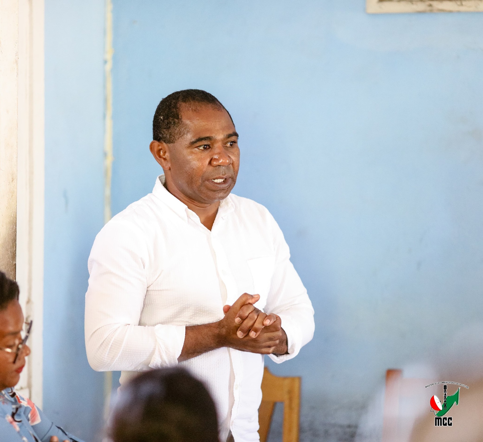 Andry voalohany : FAMPIROBOROBOANA NY MAHA OLONA