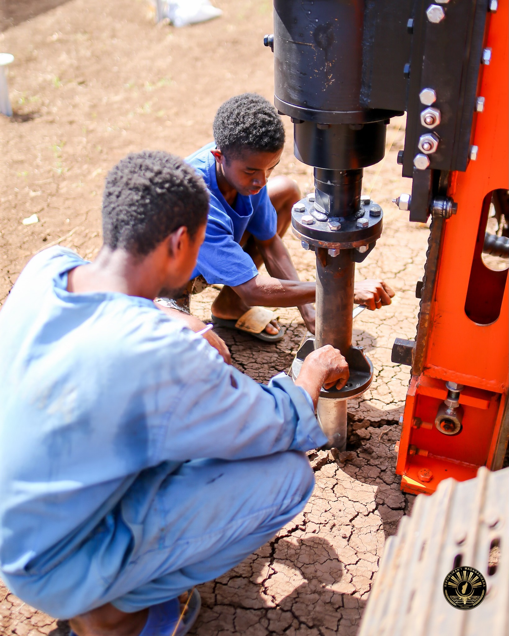 TSY MAINTSY MANDROSO I NOSY BE