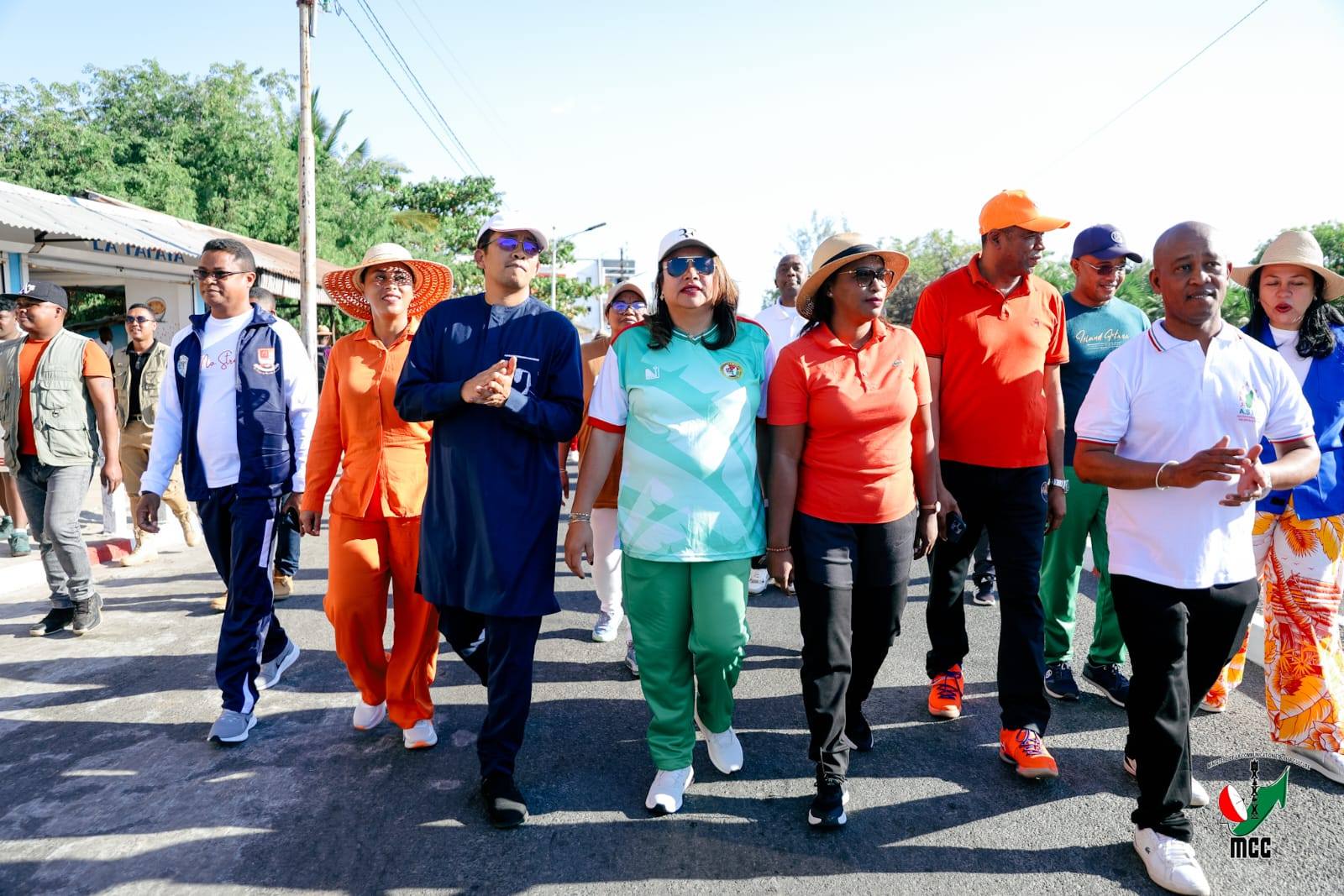 FIFANINANANA NASIONALY ARA-PANATANJAHANTENA HO AN' NY MPIASAM-PANJAKANA