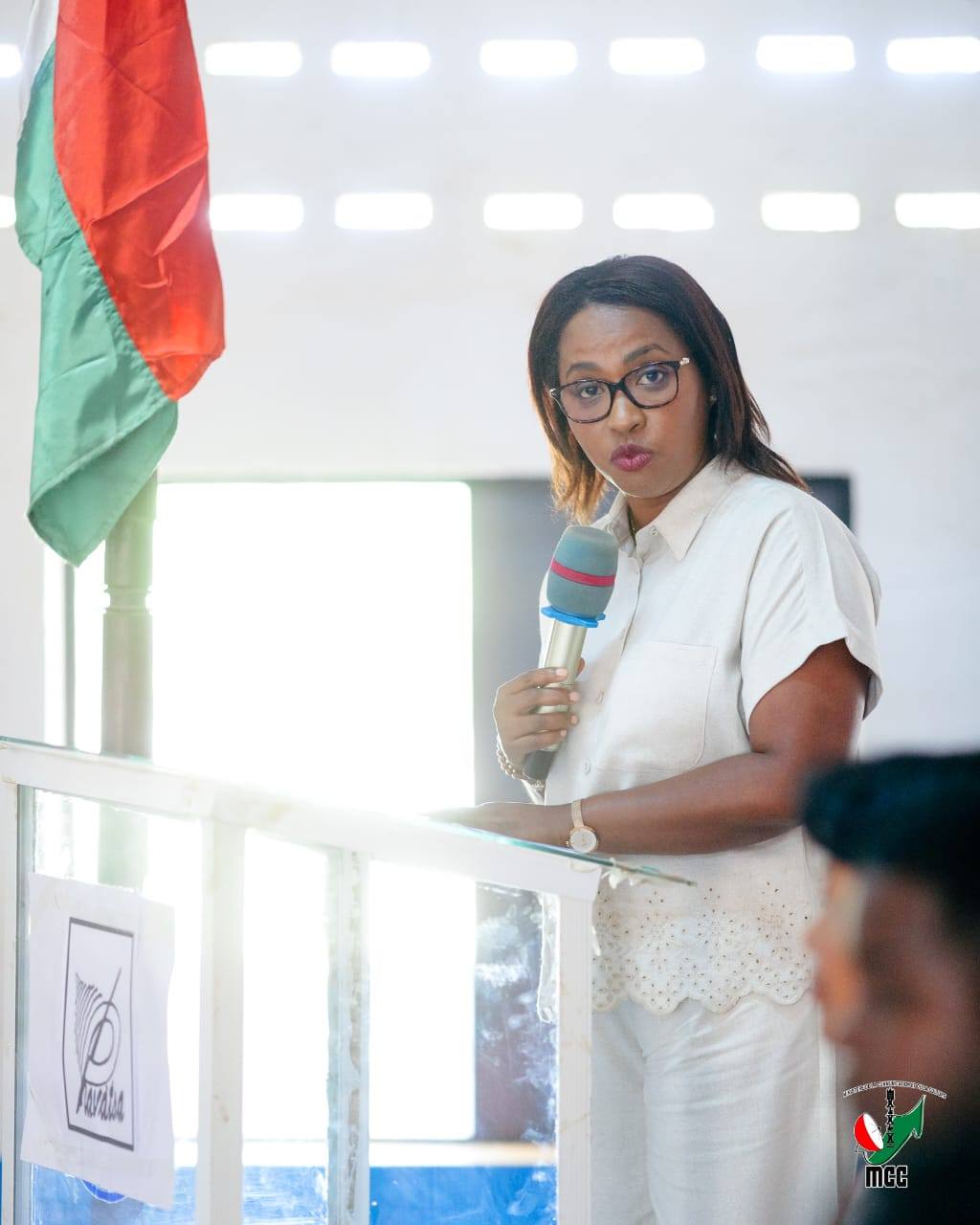 ANTSA TONONKALO - DIHIM-PARITRA