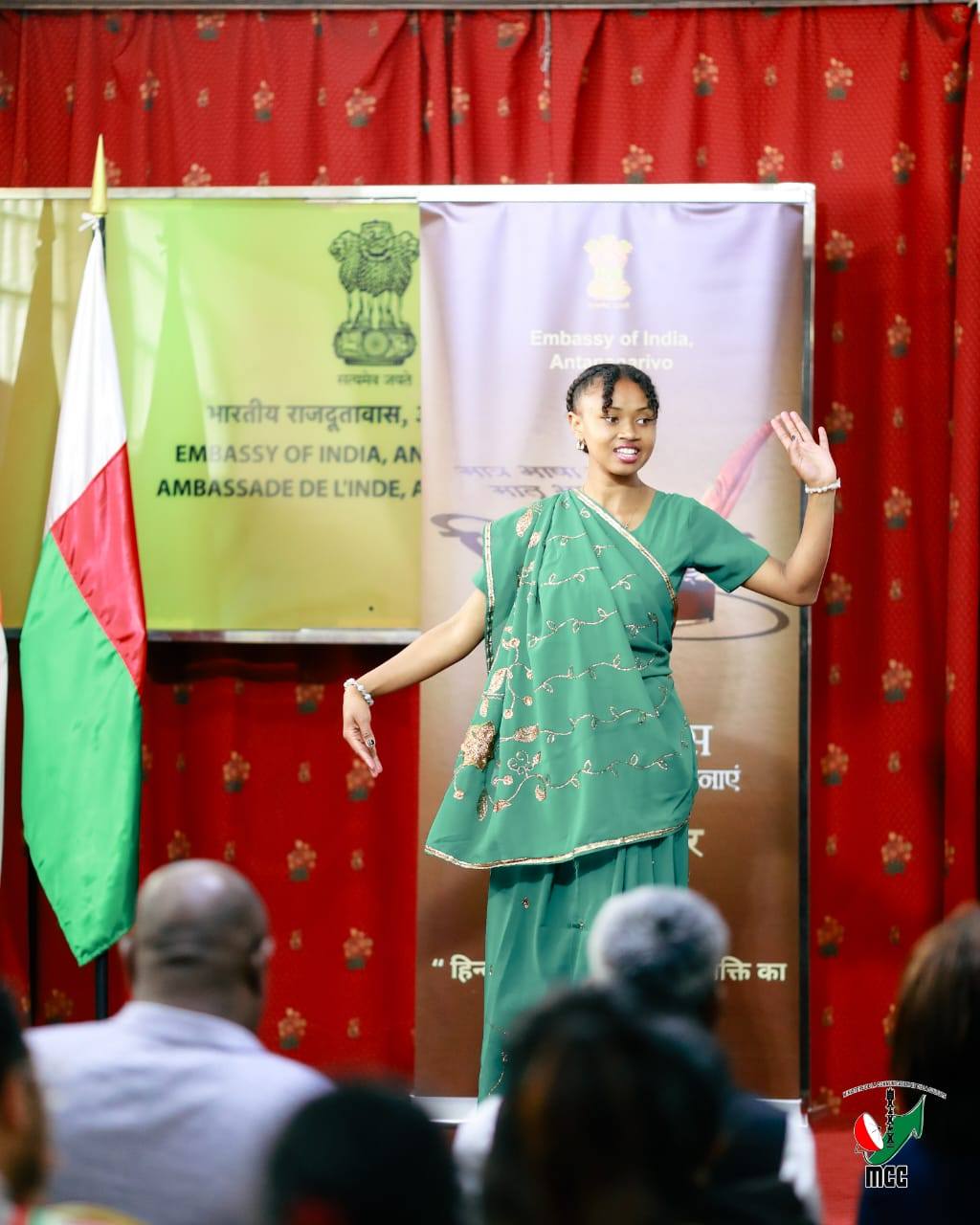 FIFANAKALOZANA ARA-KOLONTSAINA