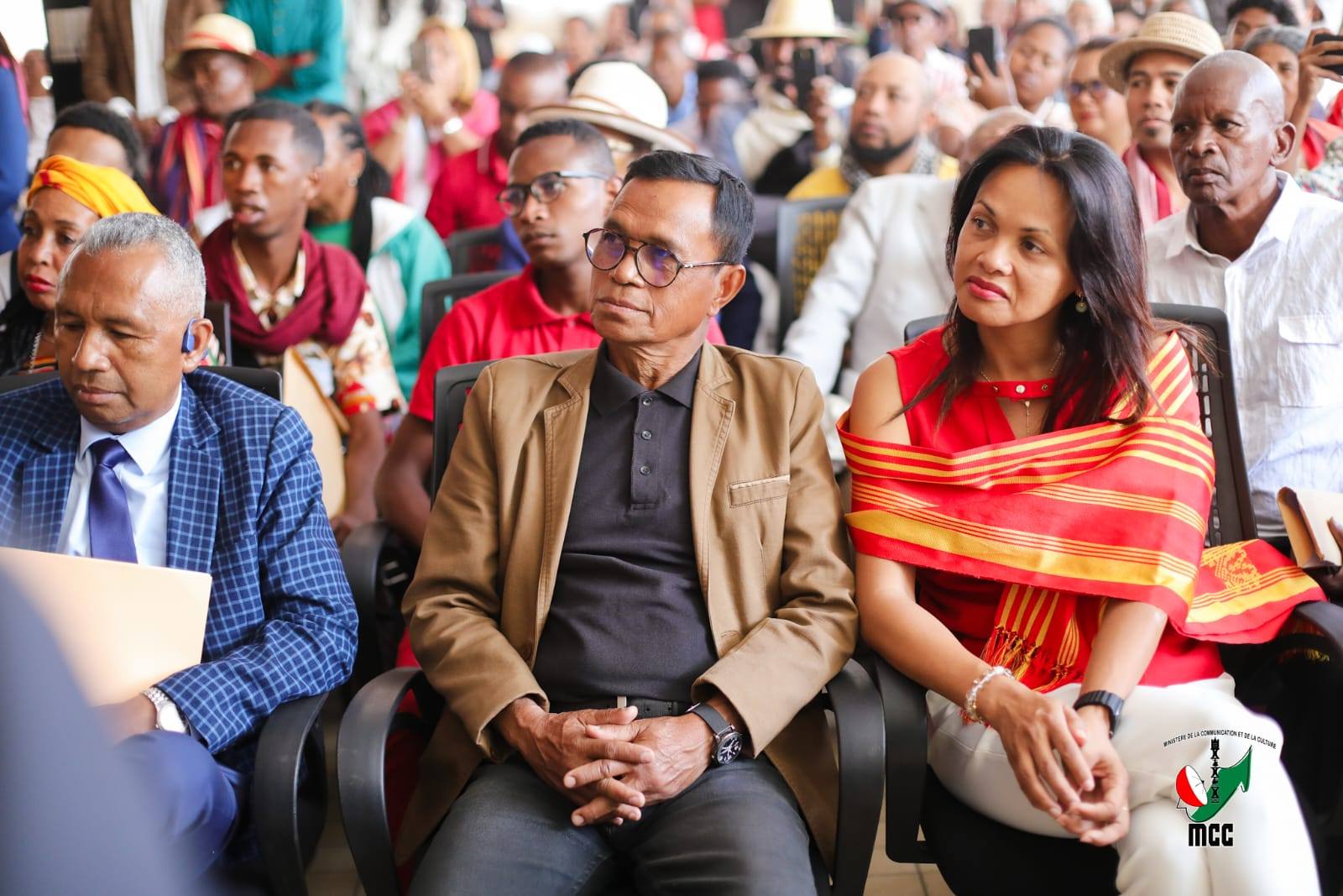 FAKAN-KEVITRA ARA-KOLONTSAINA EO AMIN' NY SOKAJY MPANDALA NY FOMBA MALAGASY