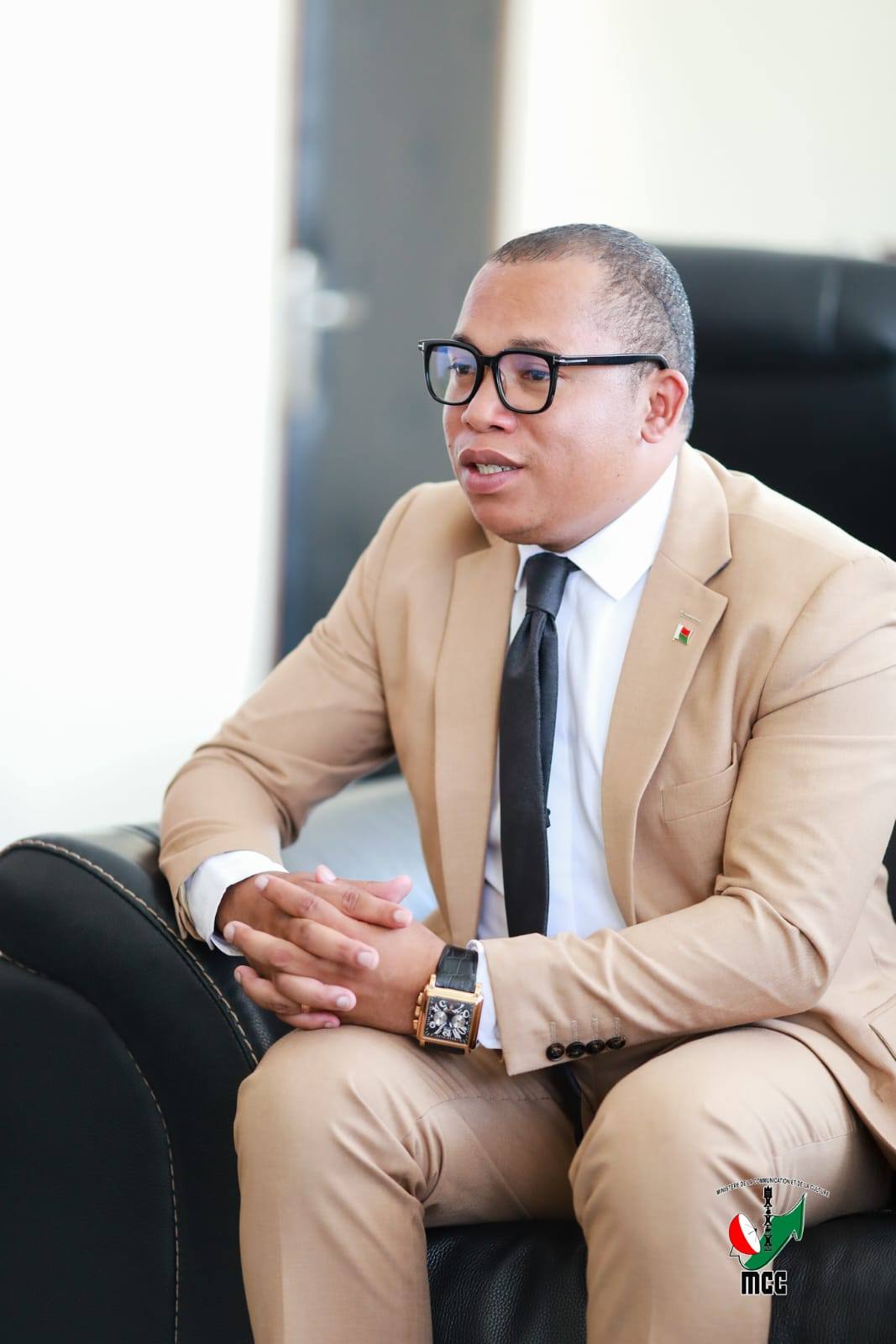 HAMAFISINA NY FIARAHA-MIASA AMIN' NY LAFINY KOLONTSAINA EO AMIN' I SINA SY I MADAGASCAR