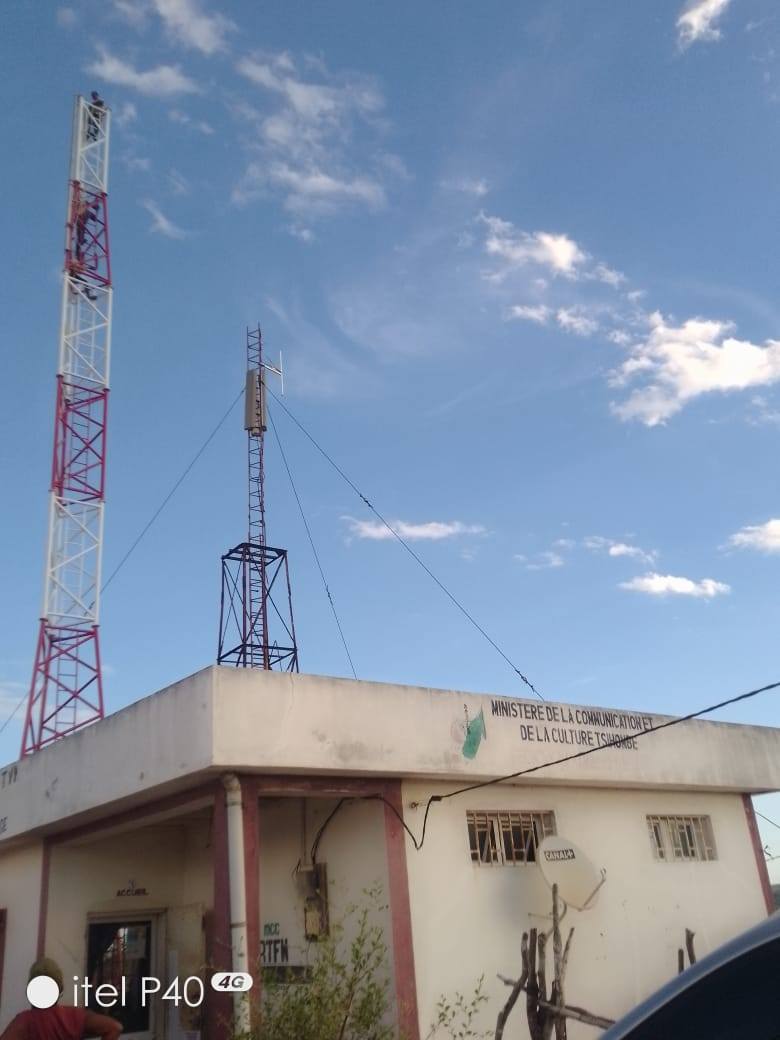 VITA FANARENANA IREO " PYLONES " AO AMBOASARY ATSIMO, FARITRA ANOSY SY NY AO AMIN' NY DISTRIKAN' I TSIHOMBE AO ANDROY