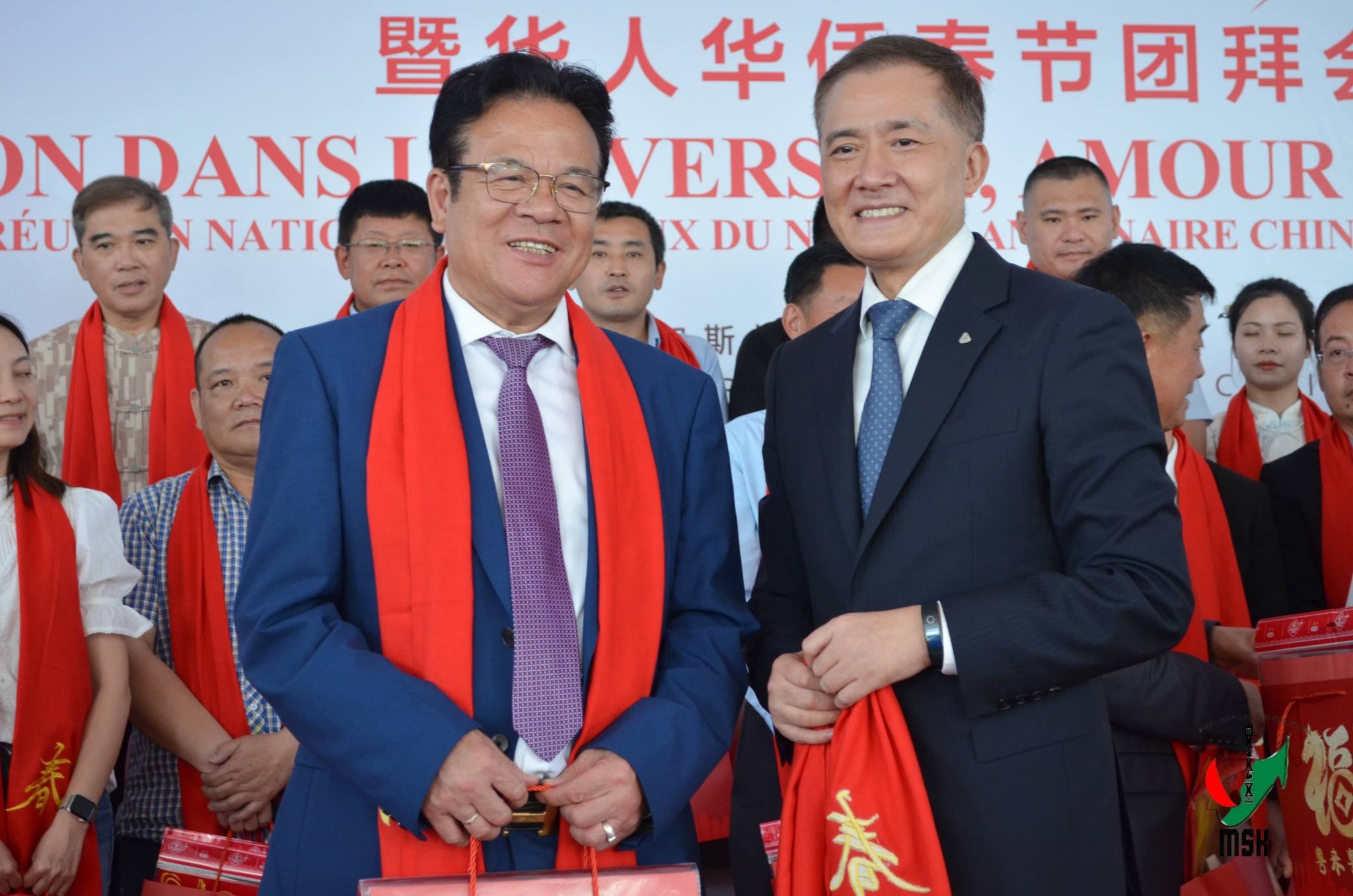 MANAO TOHIVAKANA MANEHO FIRAISANKINA AMIN' I MADAGASIKARA NOHO NY VOINA VOAJANAHARY IREO MPIARA-MIOMBONA ANTOKA VAHINY