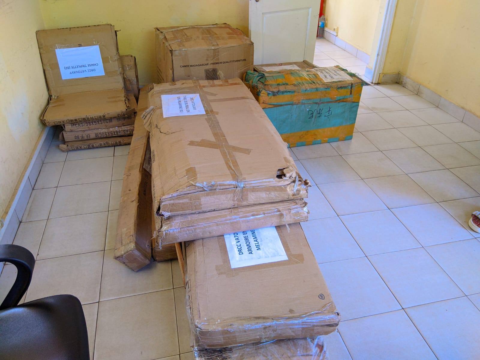 MANATSARA HATRANY IREO FITAOVAN-TSERASERA ENTI-MIASA NY MINISTERAN' NY SERASERA SY NY KOLONTSAINA MBA HAHATOMOMBANA NY FAMPITAM-BAOVAO AVY NY IFOTONY